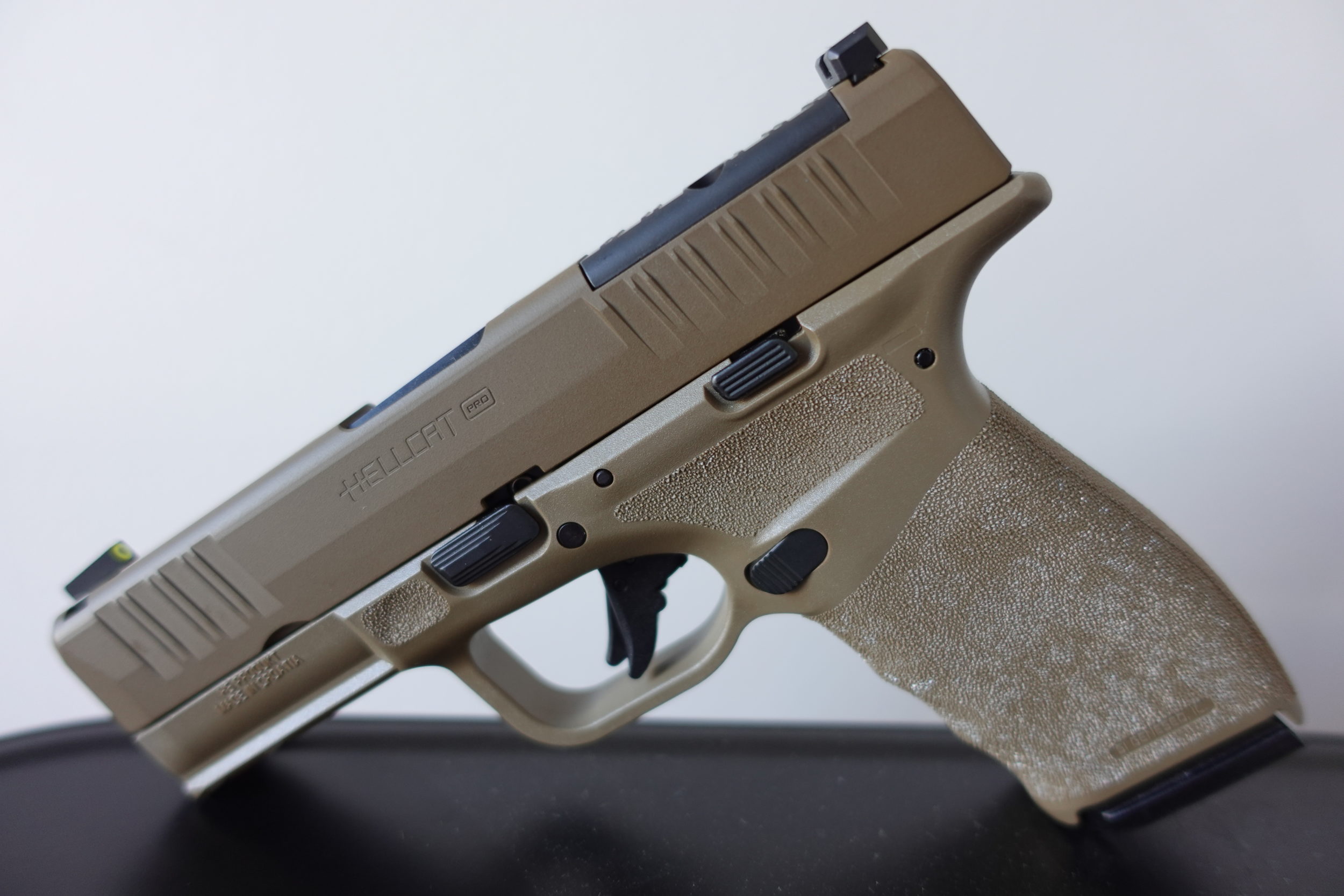 Springfield Hellcat Pro Desert FDE